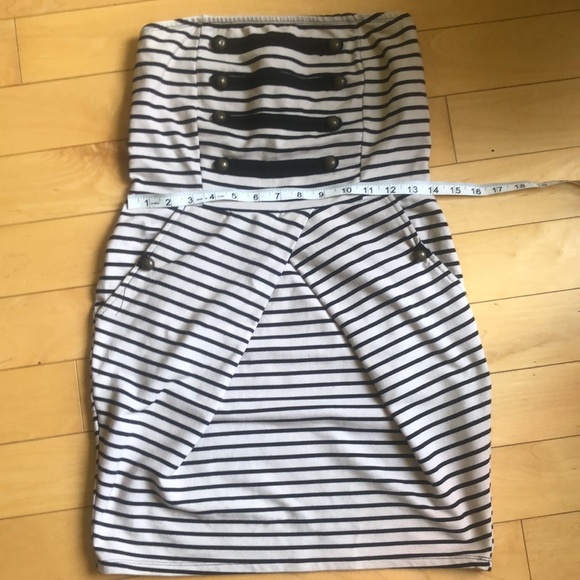 CALVIN KLEIN Military Style Strapless Mini Dress - Picture 7 of 8